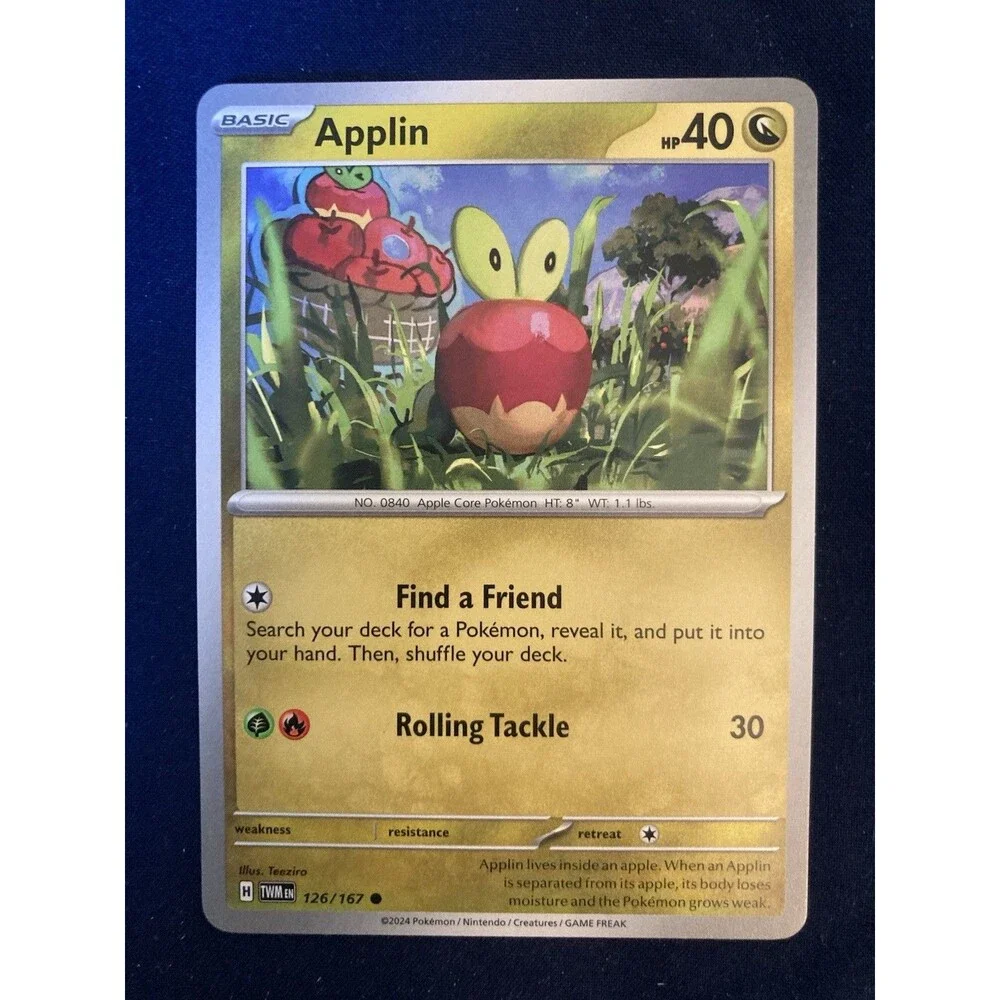 Applin 126/167 Sv06: Twilight Masquerade Basic Regular Common